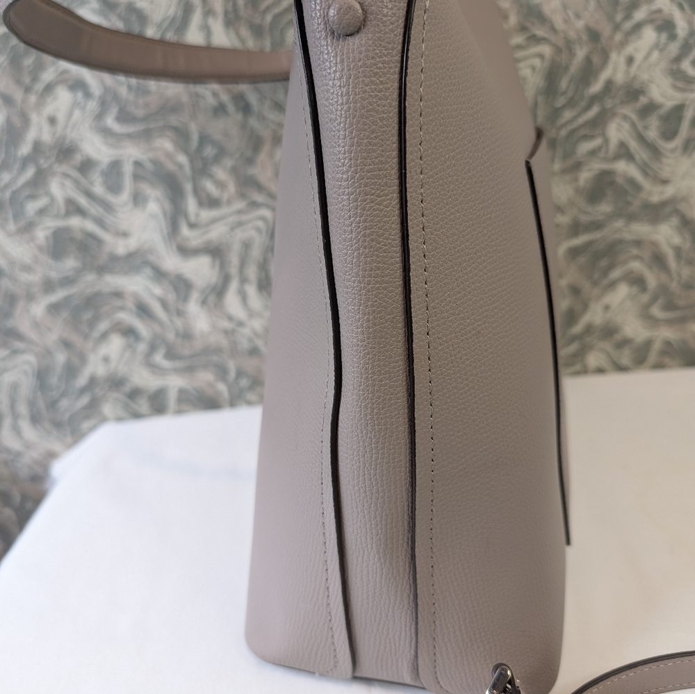 Kate Spade Darcy Large Bucket Bag - Picture 5 of 10